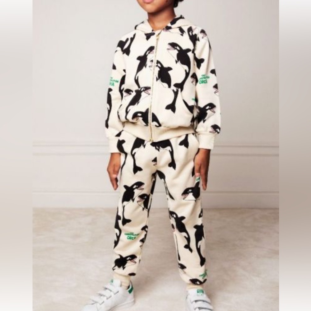 Mini Rodini orca sweatsuit